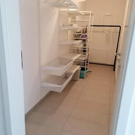 Isar Residences Landau No 6 *